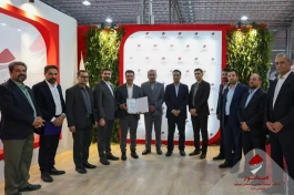 بازدید استاندار همدان و مدیران ارشد صنعتی از غرفه شرکت صبانور